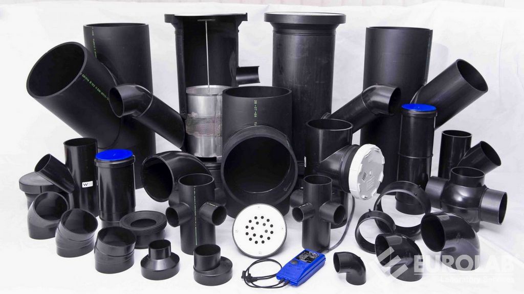 ASTM F2562/F2562M-15 Spécifications de tuyaux et de raccords en thermoplastique renforcé d'acier pour le drainage et les égouts sans pression