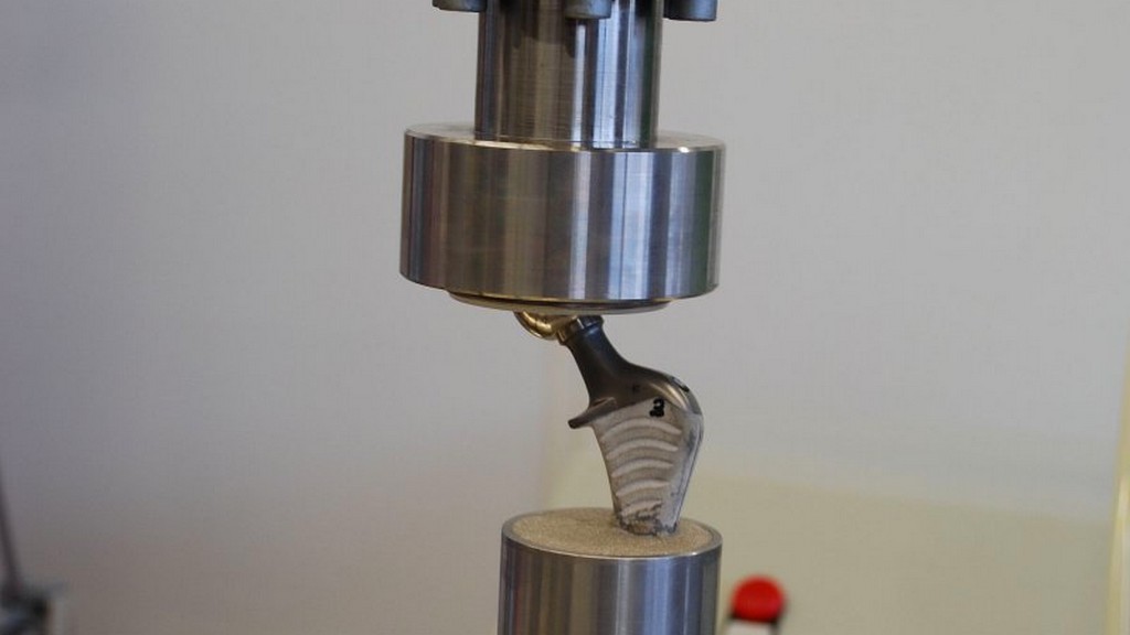 ASTM F3295-18 Total Disk Protezlerinin Çarpma Testi için Standart Kılavuz
