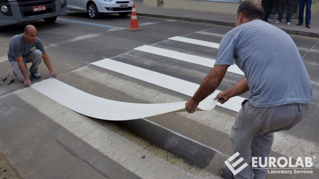 BS 3262 (TS 11180) Materiali termoplastici per segnaletica stradale applicati a caldo