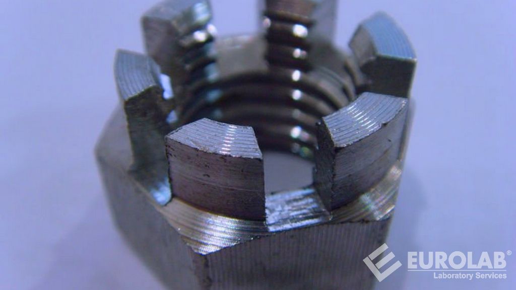 Dadi a castello esagonali sottili DIN 937 Dadi a castello esagonali sottili DIN 937