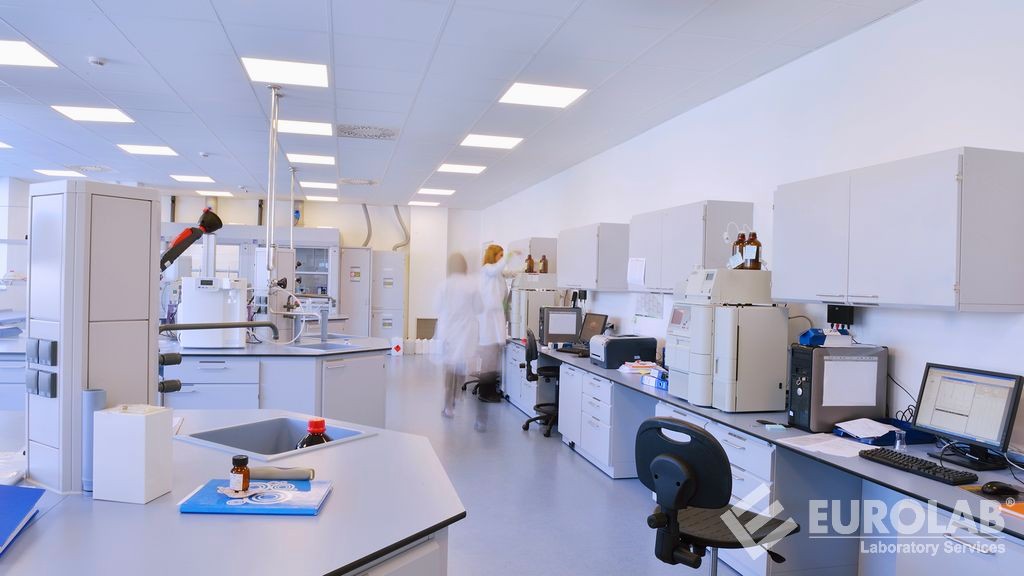 EN 12830 Registratori di temperatura per il trasporto, lo stoccaggio e la distribuzione di merci sensibili alla temperatura EN 12830 Registratori di temperatura per il trasporto, lo stoccaggio e la distribuzione di merci sensibili alla temperatura