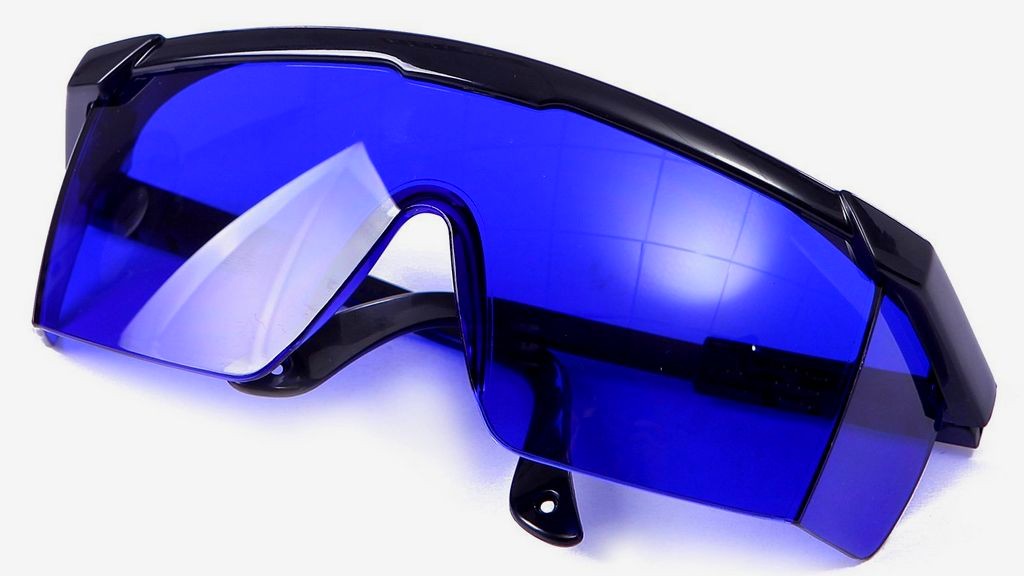 EN 207 Dispositivi di protezione personale degli occhi - Filtri e protezioni per gli occhi contro le radiazioni laser (protezioni per gli occhi laser)