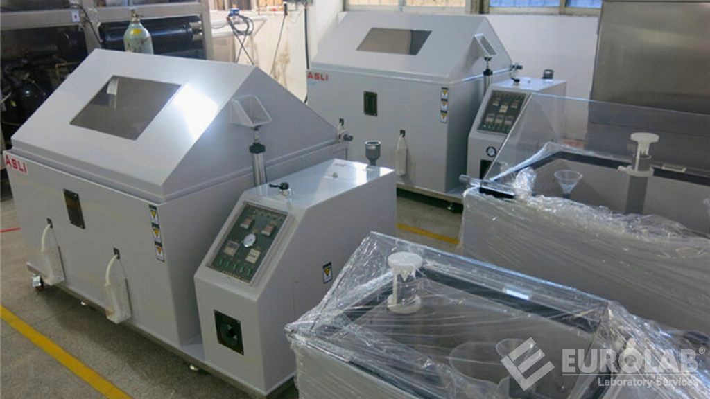 EN IEC 60068-2-52 Test ambientali - Parte 2-52: Test - Test Kb: Nebbia salina, ciclica (soluzione di cloruro di sodio)