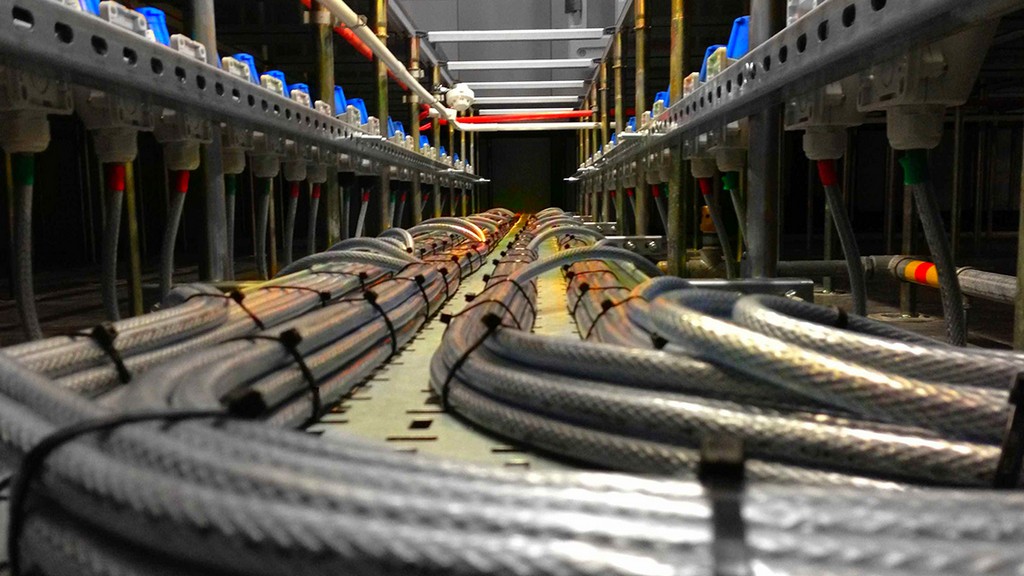 EN IEC 60331-2 Yangın Koşulları Altında Elektrik Kabloları İçin Testler - Devre Bütünlüğü - Bölüm 2: 0,6/1,0 Kv’a Kadar ve Dahil Olmak Üzere Anma Gerilimine Sahip ve Genel Çapı 20 mm’yi Aşmayan Kablolar İçin En Az 830 Derece Sıcaklıkta Şokla Yangına Yönelik Test Yöntemi