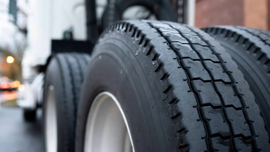 FMVSS 110 4.536 Kg (10.000 Lbs) veya Daha Az GVWR’ye Sahip Motorlu Taşıtlar için Lastik Seçimi ve Jantlar