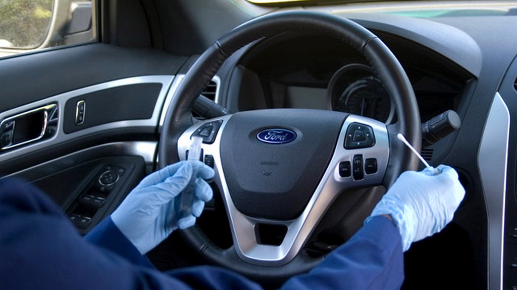 Ford WSS-M2P190-B1 Boya Performansı, Görünür / Görünmez İç Parçalar Metal Alt Tabakalar