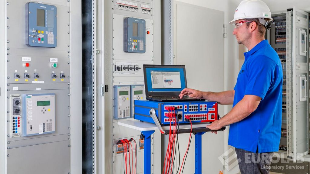 IEC 60255-21-1 Elektrik Röleleri - Bölüm 21: Ölçüm Röleleri ve Koruma Ekipmanları Üzerinde Titreşim, Şok, Darbe ve Sismik Testler – Bölüm Bir: Titreşim Testleri (Sinüzoidal)