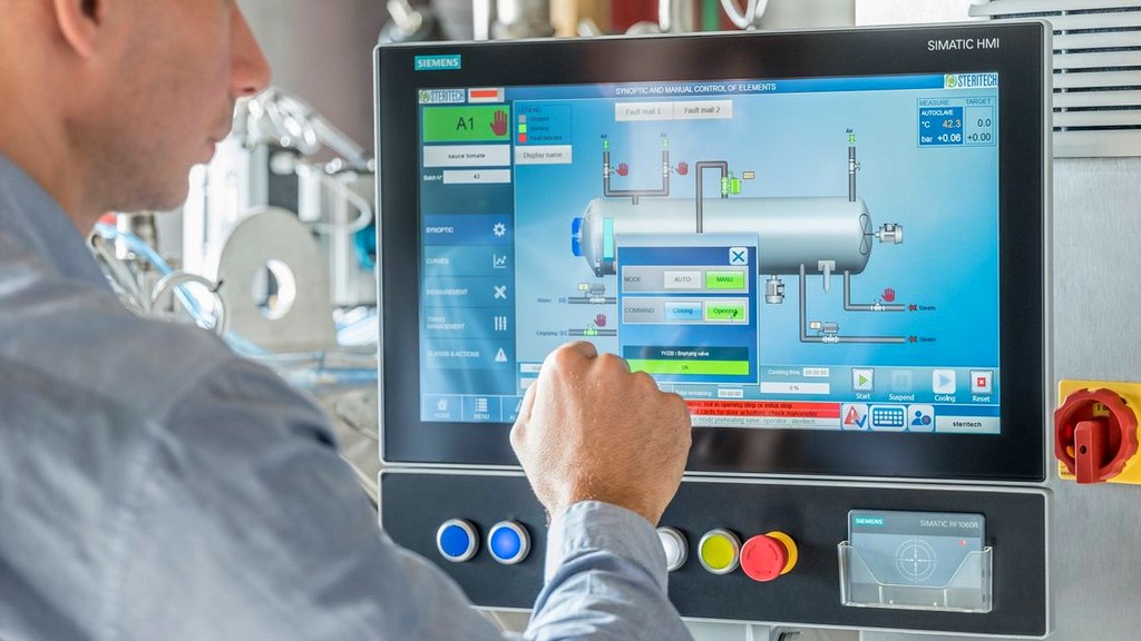 Principi fondamentali e di sicurezza IEC 60446 per l'interfaccia uomo-macchina, marcatura e identificazione - Identificazione dei conduttori tramite colori o caratteri alfanumerici