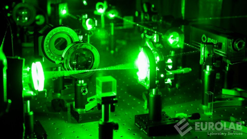 IEC 60825-1 Sicurezza dei prodotti laser - Parte 1: Classificazione e requisiti delle apparecchiature