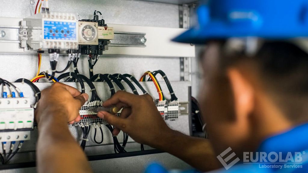 IEC 62053-21 Apparecchiature di misurazione elettrica - Requisiti speciali - Parte 21: Misuratori statici per energia attiva CA (Classe 0,5, 1 e 2)