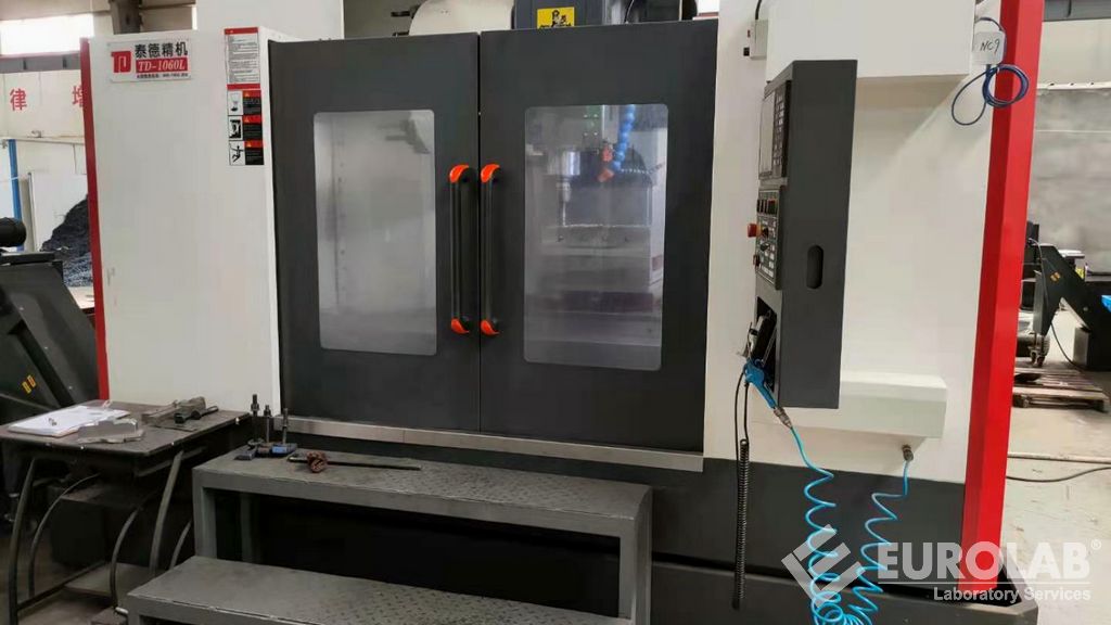 Test delle prestazioni termomeccaniche IEC/TR 60575 e test delle prestazioni meccaniche nelle unità di isolamento di array Test delle prestazioni termomeccaniche IEC/TR 60575 e test delle prestazioni meccaniche nelle unità di isolamento di array