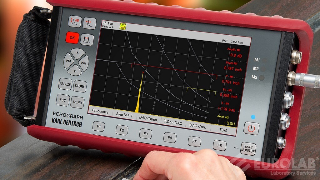 Tests ultrasoniques pour l'inspection in situ du générateur