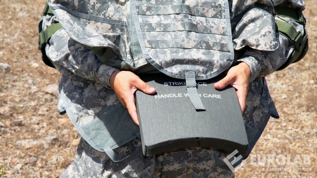 MIL-DTL-32332 Specifiche dettagliate: acciaio ad altissima durezza, piastra di armatura forgiata