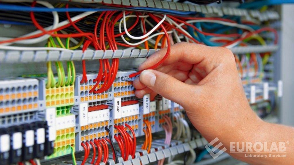 MIL-PRF-31032 Requisiti di prestazione e qualificazione per schede a cablaggio stampato (ex MIL-P-55110)