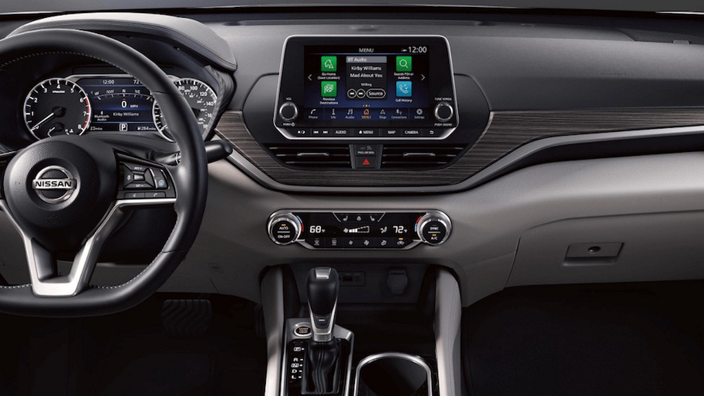 Nissan NES M0160 İç Mekan Parçalarının Kokusunu Test Etme Yöntemi