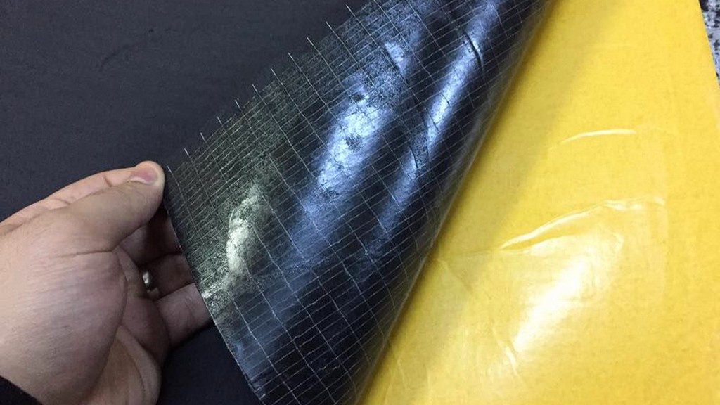 PSA B65 4501 Motor Ses Yalıtımı İçin Karmaşık Malzeme Özellikleri