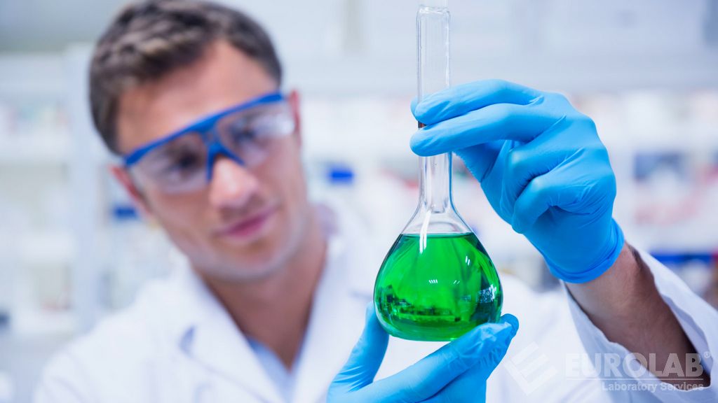 Determinazione del colore (metodo SM 2120 C)