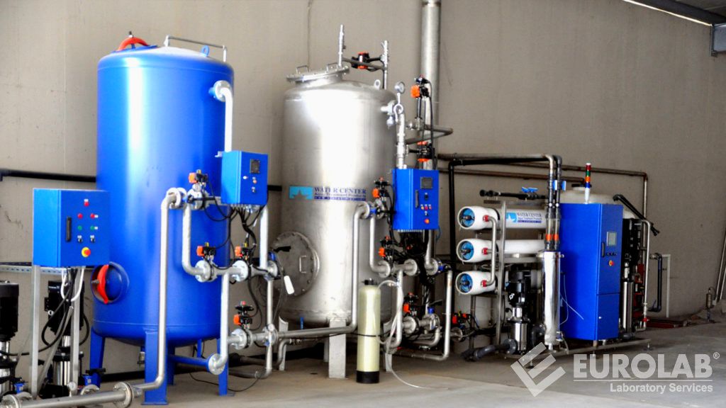 Raffreddamento e analisi dell'acqua di processo