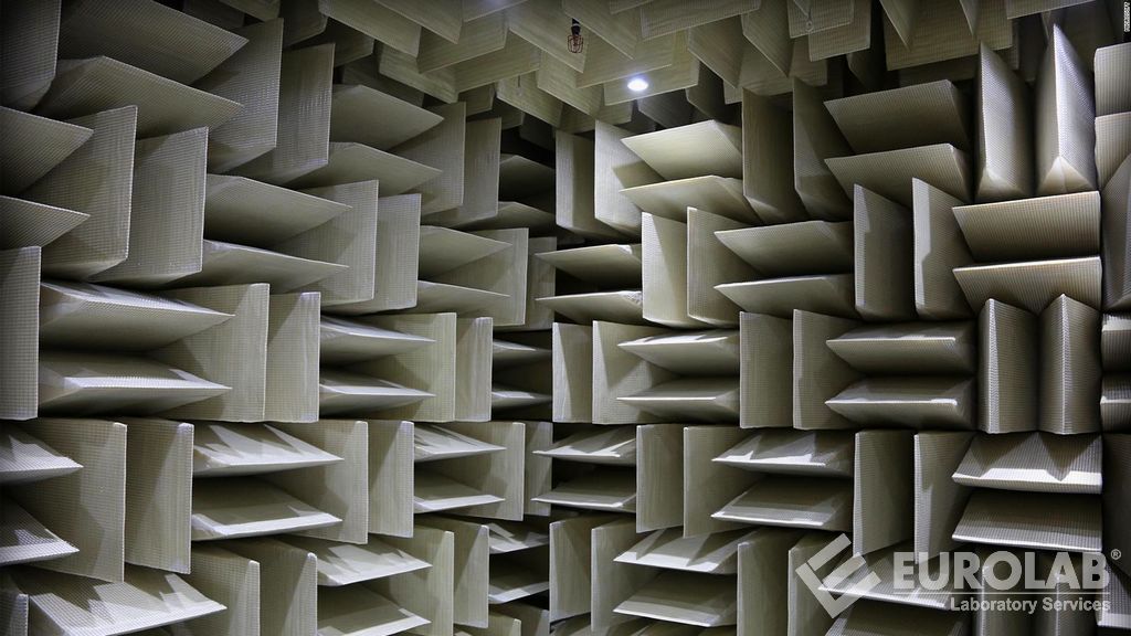 Prove in camera anecoica Prove in camera anecoica